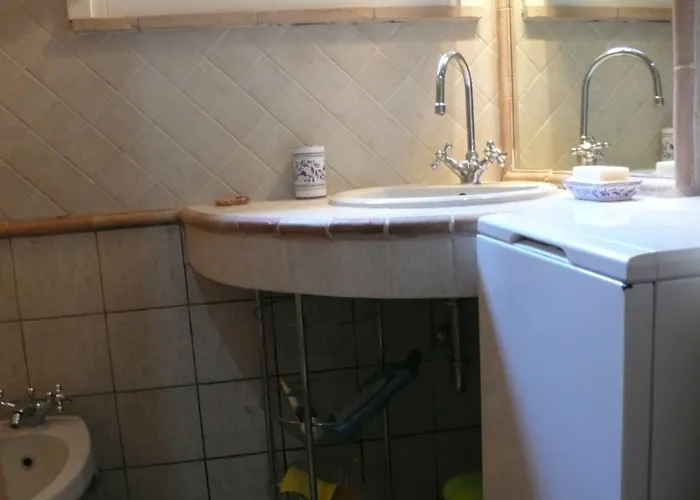 Le Di Casa Cassandra بيرودجا