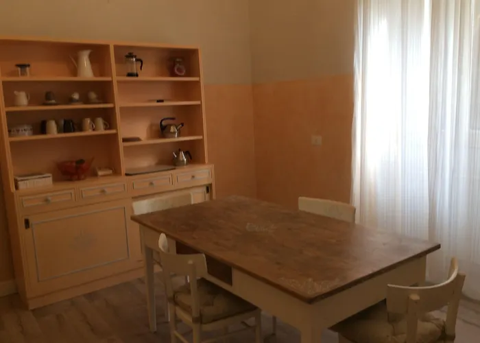 Le Di Casa Cassandra 3* بيرودجا