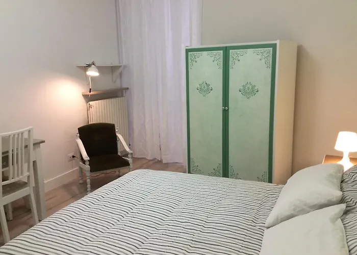 Le Di Casa Cassandra بيرودجا