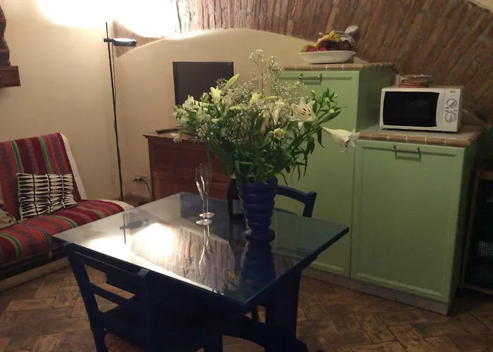 Le Di Casa Cassandra بيرودجا