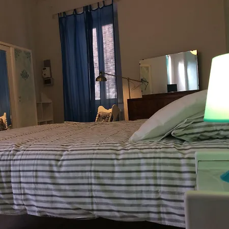 Le Di Casa Cassandra