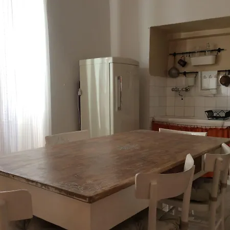 Affittacamere Le Di Casa Cassandra 3*